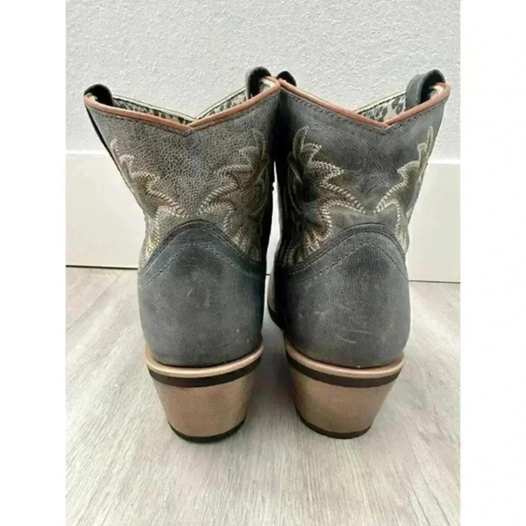 Laredo Women's Sapphyre‎ Leather Western Cowboy Booties - Round Toe - Picture 6 of 9